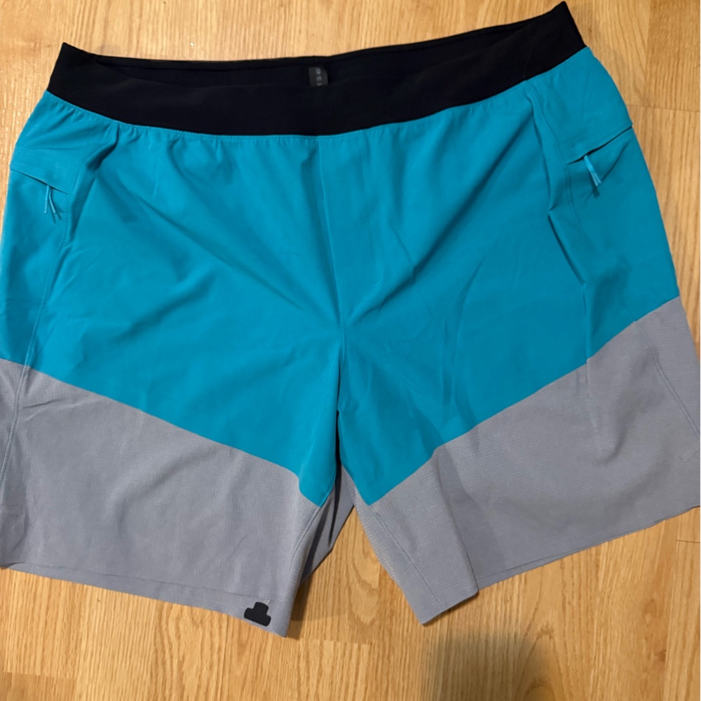 Men’s Lululemon bathing suit